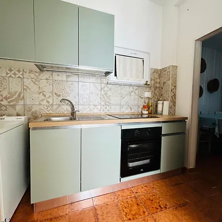 Maison Mazzini 15 *