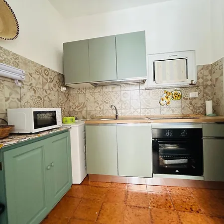 Holiday home Maison Mazzini 15 *